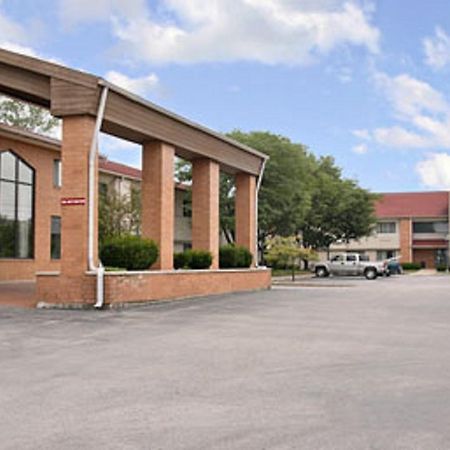Travelodge Indianapolis Castleton Екстер'єр фото
